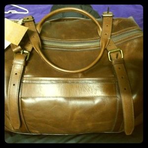 Wilson's Leather Duffel